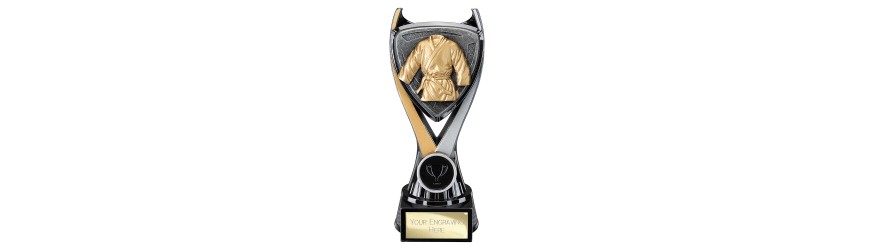 WOLVERINE MARTIAL ARTS RESIN TROPHY - 3 SIZES - 16CM - 20CM WOLVERINE MARTIAL ARTS RESIN TROPHY - 3 SIZES - 16CM - 20CM